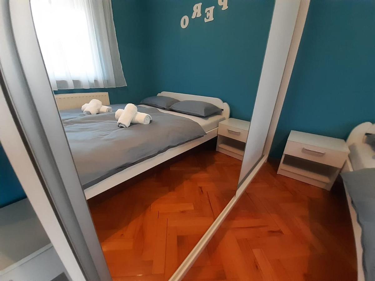 Apartment Pero Livno Eksteriør billede