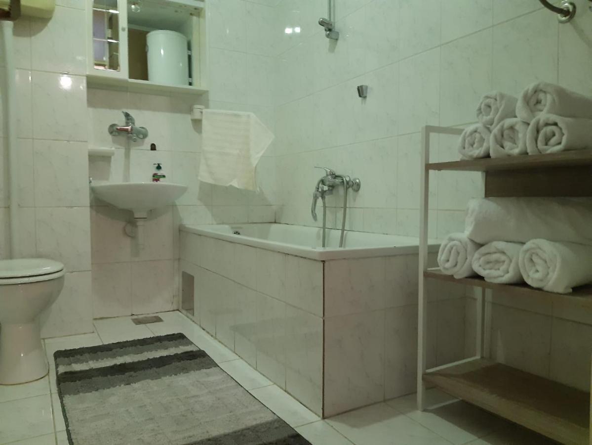 Apartment Pero Livno Eksteriør billede